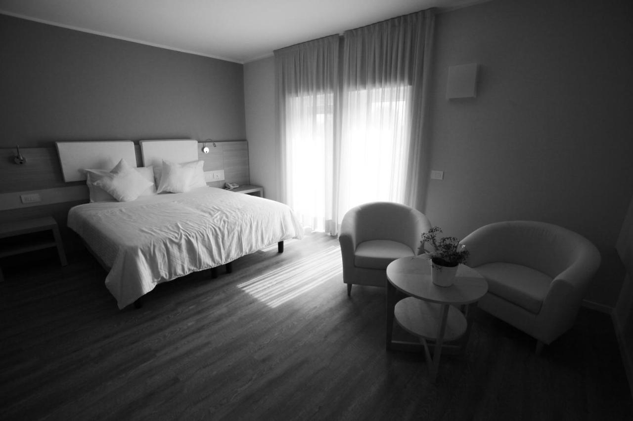 Hotel Europa Маростика Екстериор снимка